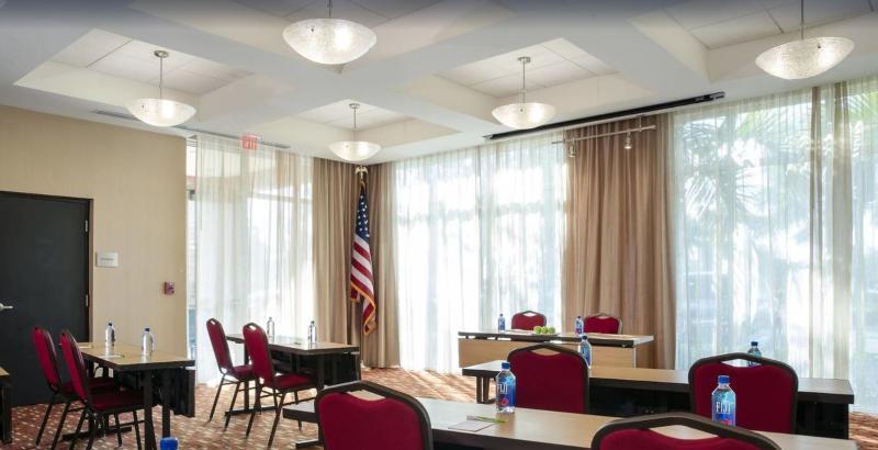 Courtyard By Marriott Miami הומסטד מראה חיצוני תמונה